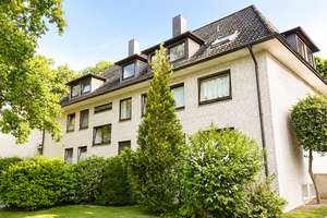 Toplage in Blankenese ruhig, grün und modernisiert – Die vollständige Adresse der Immobilie erhältst du vom Anbieter., 22587 Blankenese, Hamburg – Vorschaubild 1