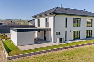 Bezugsfertiger Neubau! Hochwertiges KfW 40+ Haus mit Garage, Südterrasse und Garten in ruhiger Lage – Die vollständige Adresse der Immobilie erhältst du vom Anbieter., 95502 Himmelkron – Vorschaubild 5