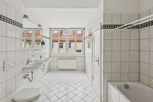 Charmante Maisonette im Dachgeschoss - urbanes Wohnen im Gierkekiez – Die vollständige Adresse der Immobilie erhältst du vom Anbieter., 10585 Charlottenburg, Berlin – Vorschaubild 10