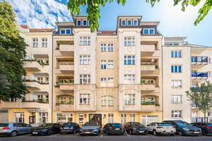 Altbau mit Balkon: Großzügig wohnen im Westfälischen Viertel – Krefelder Straße 17, 10555 Moabit, Berlin – Vorschaubild 18