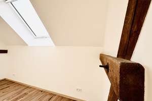 Exklusiver Erstbezug – stilvolle 3-Zimmer-Wohnung mit Sichtbalken und privatem Eingang – Wandersmannstraße 50, 65205 Erbenheim, Wiesbaden – Vorschaubild 12