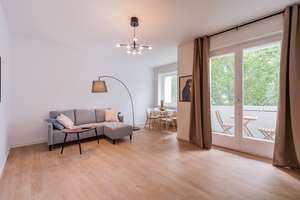 From 16.08 - Bright 2-Bedroom Apartment with Balcony near Preußenpark – Die vollständige Adresse der Immobilie erhältst du vom Anbieter., 10707 Wilmersdorf, Berlin – Vorschaubild 1