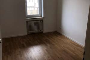 Top Lage Schwabing-West: Schöne 2,5-Zimmer-Wohnung mit Balkon – Römerstraße 16a, 80801 Neuschwabing, München – Vorschaubild 10