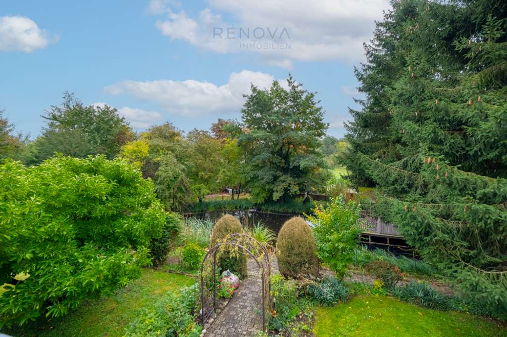 Immobilie in Au in der Hallertau - Wohnen im Grünen – 3-Familien-Anwesen mit weitläufigem Garten - Bild 2