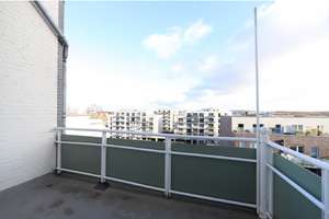 Erstbezug nach Renovierung - 3-Zimmer Wohnung mit Balkon im 3. OG in Kiel-Südfriedhof – Sophienblatt 81, 24114 Südfriedhof, Kiel – Vorschaubild 2