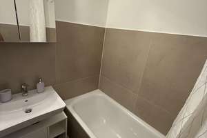Stilvolle 1-Zimmer-Wohnung mit gehobener Innenausstattung mit Balkon und EBK in München Berg am Laim – 81673 Echarding, München – Vorschaubild 7