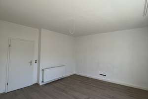 frisch renovierte 3 -Zimmer Wohnung  zu vermieten | Jetzt schnell sein ! – Raffelberger Str. 26, 45145 Frohnhausen, Essen – Vorschaubild 4