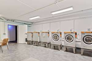 1-Zimmer Wohnung in Stuttgart Bad Cannstatt, verfügbar ab 01.02.2026 – Nauheimer Straße 80, 70372 Seelberg, Stuttgart – Vorschaubild 2