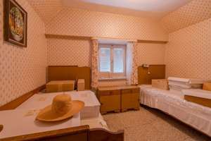 Historische „Villa Bavaria“ mit Charakter – sanierungsbedürftiges Einfamilienhaus im Heimatstil – Die vollständige Adresse der Immobilie erhältst du vom Anbieter., 85567 Grafing bei München – Vorschaubild 19