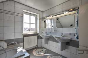 Top gepflegtes 1996er EFH mit Einliegerwohnung in Fichtelberger Bestlage mit Fernblick! – Eichenweg 31, 95686 Bayreuth (Kreis) – Vorschaubild 20