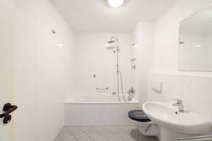 Geräumige 3-Zimmer-Whg. unweit des WorldTradeCenters. Neubau mit Aufzug, Balkon und Wanne. – Freiberger Straße 63, 1159 Wilsdruffer Vorstadt/Seevorstadt-West, Dresden – Vorschaubild 6