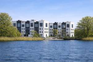 Exklusives Reihenmittelhaus in Wasserlage - frisch renoviert