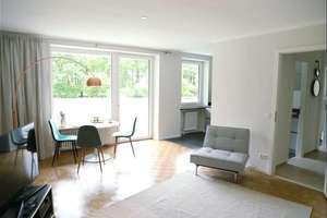 Möblierte 2-Zimmer-Wohnung mit Balkon in Bogenhausen