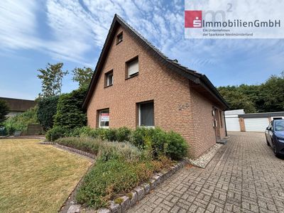 Solides Wohnhaus mit 2 Wohneinheiten in Borken!
