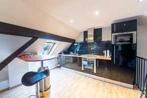 ++ FREISTEHENDES FAMILIENGLÜCK MIT GARTEN & GARAGE ... 155 m² Wohnfläche auf gut 1.000 m² Grundstück – Neuss (Rhein-Kreis) – Vorschaubild 13
