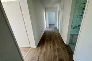 Modern renovierte 3-Zimmer-Wohnung mit Balkon in zentraler Lage von Gebhardshagen – Bodenbacher Ring 10, 38229 Gebhardshagen, Salzgitter – Vorschaubild 8