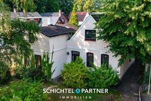 Vegesack | Sanierungsbedürftiges Einfamilienhaus mit großem Grundstück