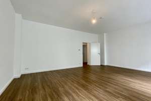 2-Zimmer Wohnung mit Balkon und Einbauküche – Jahnstraße 25, 12347 Britz, Berlin – Vorschaubild 7
