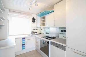 Top Lage Hannover: Reihenmittelhaus mit Wintergarten & Gartenparadies – Die vollständige Adresse der Immobilie erhältst du vom Anbieter., 30655 Groß-Buchholz, Hannover – Vorschaubild 4