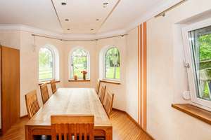 Weitläufiges Grundstück, Wohnhaus mit vielseitigen Hallen, Scheunen und PV-Power – Die vollständige Adresse der Immobilie erhältst du vom Anbieter., 93473 Arnschwang – Vorschaubild 15