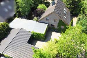 Landhaus-Anwesen mit drei Wohneinheiten, großen Nutzflächen – ideal für Familie, Mehrgenerationen, B – Die vollständige Adresse der Immobilie erhältst du vom Anbieter., 24576 Bimöhlen – Vorschaubild 1