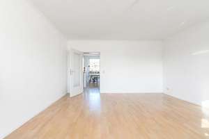 Lichtdurchflutete 3-Zimmer-Wohnung in bevorzugter Lage in Düsseldorf-Oberkassel – Die vollständige Adresse der Immobilie erhältst du vom Anbieter., 40545 Oberkassel, Düsseldorf – Vorschaubild 8