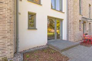 KfW 296 förderfähiges A+ Stadthaus  mit EBK und Stellplatz incl. – Die vollständige Adresse der Immobilie erhältst du vom Anbieter., 22607 Bahrenfeld, Hamburg – Vorschaubild 2