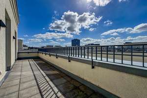 Heinrich Heine Gärten: repräsentative 4 Zimmer-Penthouse-Wohnung mit Einbauküche und 3 Dachterrassen – Die vollständige Adresse der Immobilie erhältst du vom Anbieter., 40549 Heerdt, Düsseldorf – Vorschaubild 11