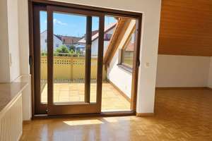 Wohnung mit schöner Dachterrasse und viel Potenzial für Ihre Wohnideen – Die vollständige Adresse der Immobilie erhältst du vom Anbieter., 71404 Korb – Vorschaubild 4