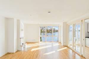 Erste Reihe - Stilvolles Wohnen mit Wasserblick in Berlin-Köpenick