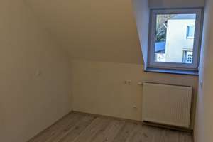 Kernsaniertes Einfamilienhaus (Doppelhaushälfte) mit Garten und Terrasse – Die vollständige Adresse der Immobilie erhältst du vom Anbieter., 50127 Bergheim – Vorschaubild 10