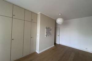 Mit Rheinblick: Hochklassige 3-Zimmer-Wohnung inkl. Terrasse & Stellplatz in Köln-Marienburg – An der Alteburger Mühle 16, 50968 Marienburg, Köln – Vorschaubild 10