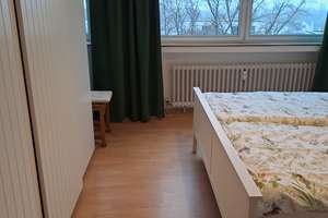 Wunderschöne Aussicht in Mörsenbroich: 6. OG mit Aufzug, Pool & Sauna – 40470 Mörsenbroich, Düsseldorf – Vorschaubild 12