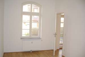 Kapitalanlage: Gehobene 2-Zimmer-Wohnung mit Terrasse in begehrtem Baudenkmal in Derendorf – 40476 Derendorf, Düsseldorf – Vorschaubild 8