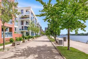 Rarität an der Überseepromenade – Die vollständige Adresse der Immobilie erhältst du vom Anbieter., 28217 Überseestadt, Bremen – Vorschaubild 24