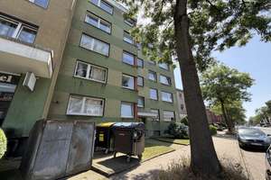 Top 10-Familienhaus mit Balkonen, Aufzug und 6 Garagen in guter Lage von Weitmar-Mark – Markstraße 395, 44795 Weitmar-Mark, Bochum – Vorschaubild 2