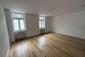 Erstbezug nach Sanierung: Helle und geräumige 2-Zimmerwohnung mit Einbauküche – Adlerstr. 32, 65183 Mitte, Wiesbaden – Vorschaubild 9