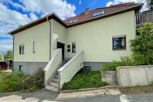 Zuhause ankommen: Großzügiges Familienidyll mit Platz für alle Generationen – Die vollständige Adresse der Immobilie erhältst du vom Anbieter., 8056 Oberhohndorf, Zwickau – Vorschaubild 2