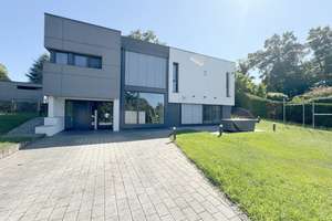Alter Niederberg - Exklusive Villa mit Pool & Sauna – Die vollständige Adresse der Immobilie erhältst du vom Anbieter., 53757 Sankt Augustin – Vorschaubild 12