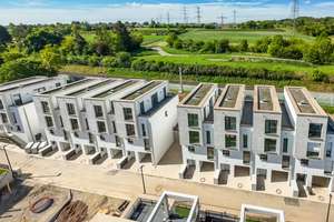 Attraktives Reihenmittelhaus: Ihr neues Zuhause wartet! – Ihinger Straße 25, 71106 Magstadt – Vorschaubild 1