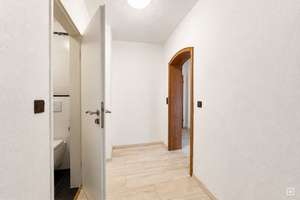 Rund 57 m² große 2-Zimmer-Wohnung mit Loggia, modernem Duschbad und Aufzug in Hagen-Eilpe
 – Die vollständige Adresse der Immobilie erhältst du vom Anbieter., 58091 Eilpe, Hagen – Vorschaubild 9