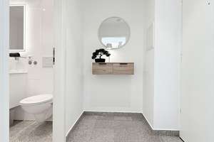 SOFORT BEZUGSFREI-WUNDERSCHÖNES APPARTEMENT – Die vollständige Adresse der Immobilie erhältst du vom Anbieter., 81241 Am Westbad, München – Vorschaubild 8
