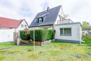 Sanierungsbedürftiges Einfamilienhaus in unmittelbarer Nähe zur Fischbeker Heide – Die vollständige Adresse der Immobilie erhältst du vom Anbieter., 21149 Neugraben-Fischbek, Hamburg – Vorschaubild 4