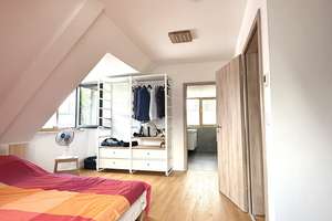 Neubau: traumhafte DHH mit hochwertiger Ausstattung, voll möbliert, mit Balkon und Garten zur Miete – Ernst-Platz-Straße 2H, 80992 Moosach-Bahnhof, München – Vorschaubild 12