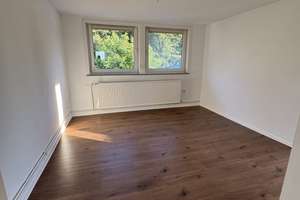 Wohnen am Wohnen am Waldrand: Charmante 4-Zimmer-Maisonette,  2 Bäder, Garage u. Stellplatz – Die vollständige Adresse der Immobilie erhältst du vom Anbieter., 42897 Lennep West, Remscheid – Vorschaubild 10