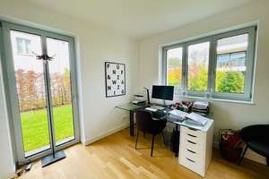 Exklusive Stadtvilla in bester Lage am Stadtpark  33332 Gütersloh – Die vollständige Adresse der Immobilie erhältst du vom Anbieter., 33332 Innenstadt-Kattenstroth, Gütersloh – Vorschaubild 4