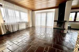 Gochsen - Großzügiges Einfamilienhaus mit Einliegerwohnung - ruhige Wohnlage – Heilbronn (Kreis) – Vorschaubild 4