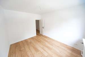 Helle 3.5 Zimmer am Flakensee, neu-saniert, offene Wohnküche, sonnige Loggia – Heideweg 3, 15537 Erkner – Vorschaubild 20