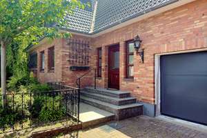 Attraktives Einfamilienhaus mit viel Raum und Potenzial in Padenstedt – Die vollständige Adresse der Immobilie erhältst du vom Anbieter., 24634 Padenstedt – Vorschaubild 3
