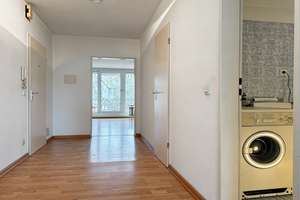 D-DORF-FLINGERN: 2-ZIMMERWOHNUNG MIT AUFZUG, BALKON UND BLICK INS GRÜNE ZU KAUFEN! – Die vollständige Adresse der Immobilie erhältst du vom Anbieter., 40237 Düsseltal, Düsseldorf – Vorschaubild 6
